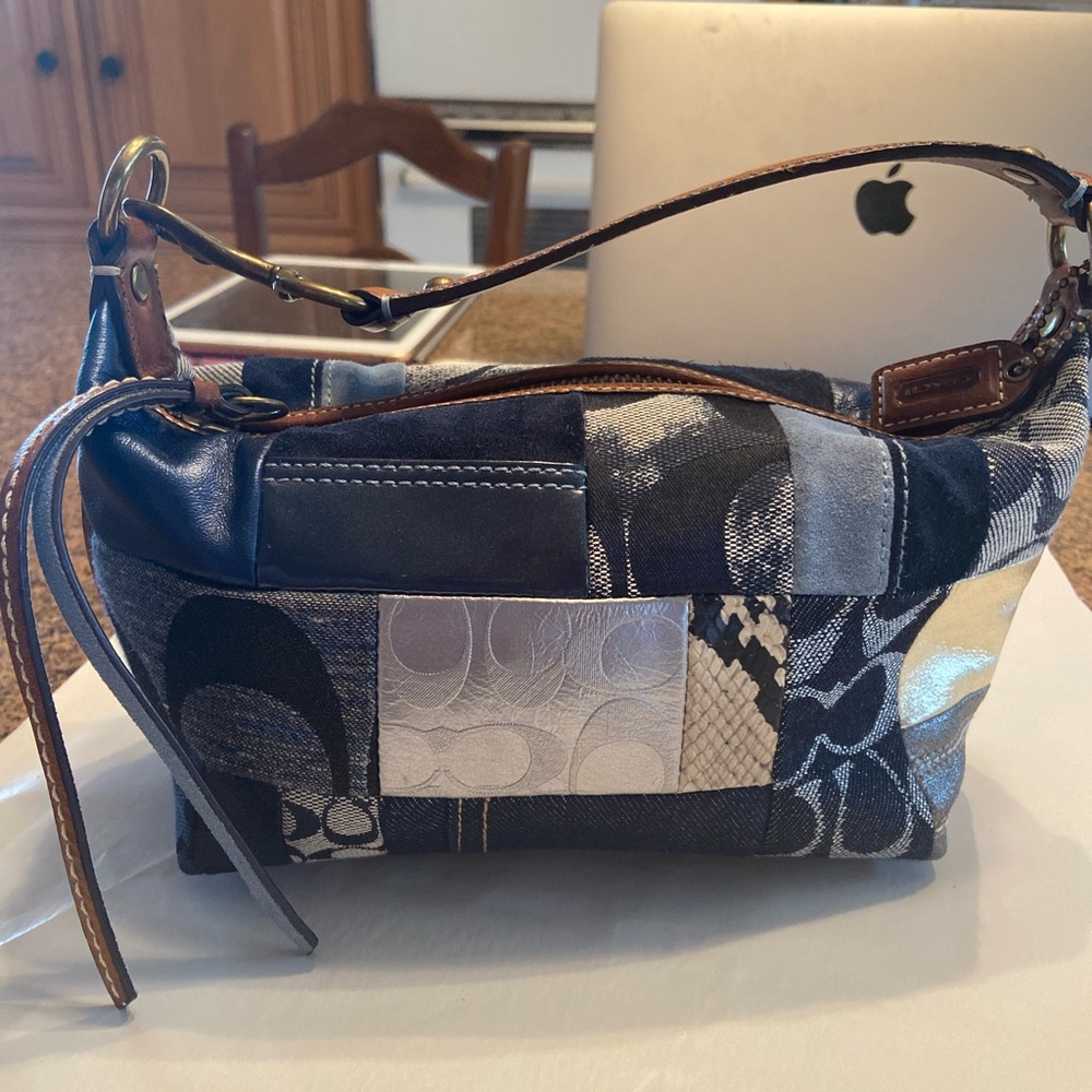 VINTAGE Coach Shoulder Bag